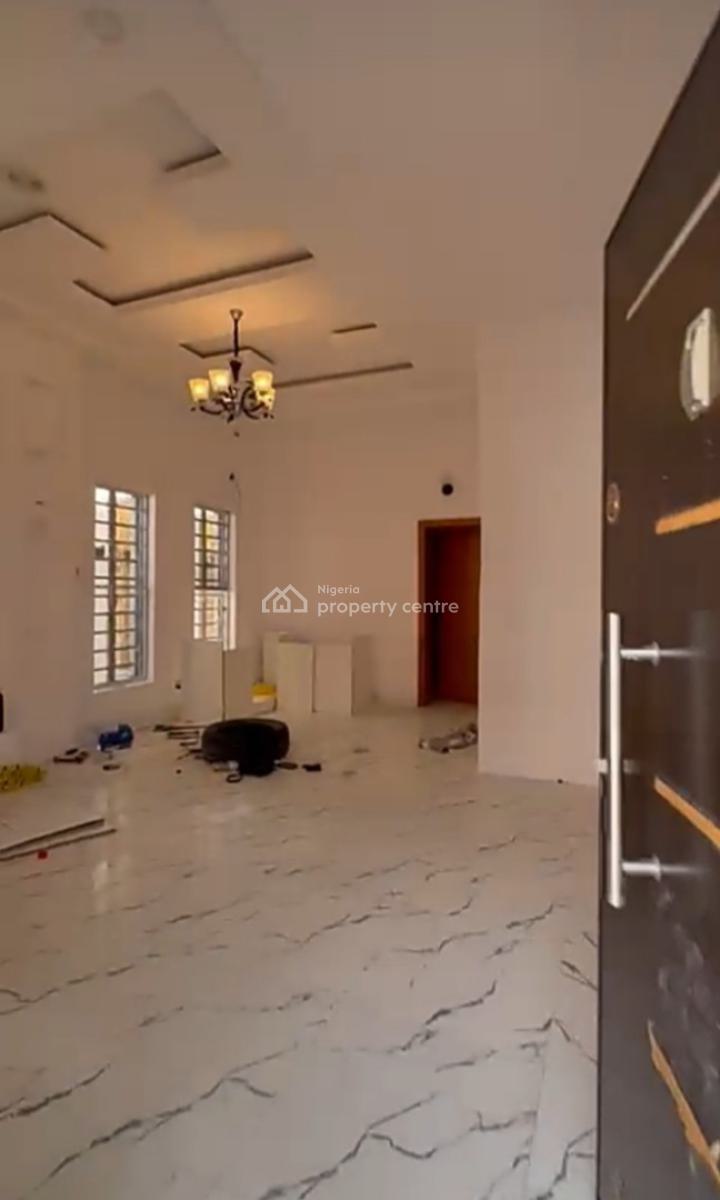 Spacious Mini Flat with Kitchenette ( Downstairs), Ikota, Lekki, Lagos, Mini Flat (room and Parlour) for Rent