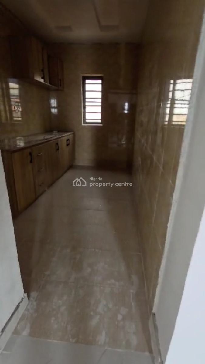 Luxury Newly 2 Bedroom Apartment with Water Heater, Surulere, Lagos, Flat / Apartment for Rent