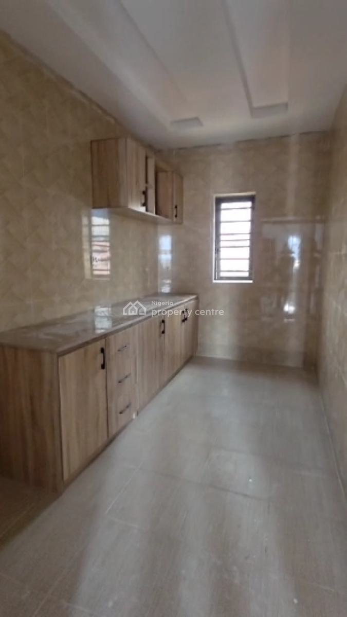 Luxury Newly 2 Bedroom Apartment with Water Heater, Surulere, Lagos, Flat / Apartment for Rent