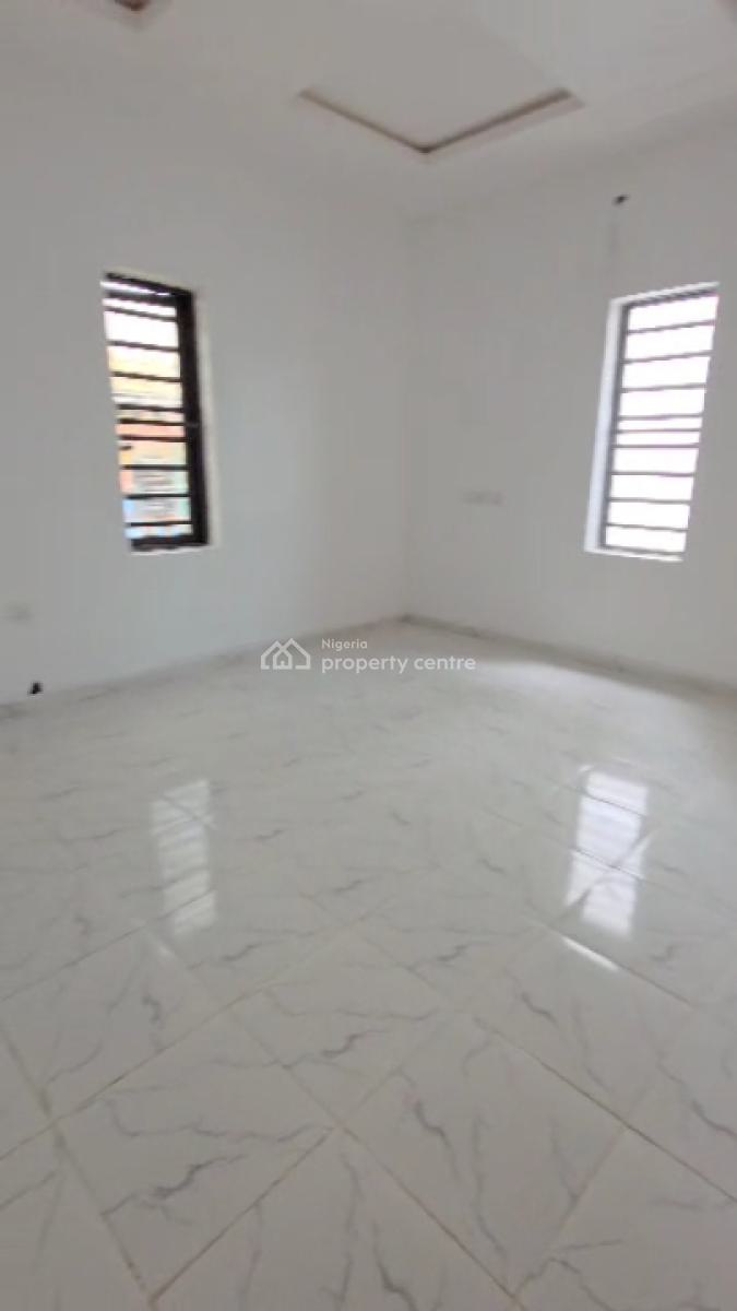 Luxury Newly 2 Bedroom Apartment with Water Heater, Surulere, Lagos, Flat / Apartment for Rent