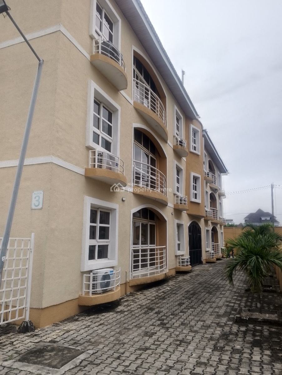 Serviced 3 Bedroom Apartment, Osapa/agungi Road,milverton Estate, Lekki Phase 1, Lekki, Lagos, Flat / Apartment for Sale