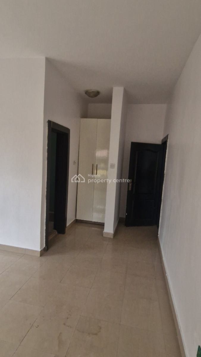 Neatly Used 5 Bedrooms Detached House (prototype), Northern Foreshore Estate, Off Chevron Drive, Lekki, Lagos., Lekki, Lagos, Detached Duplex for Rent