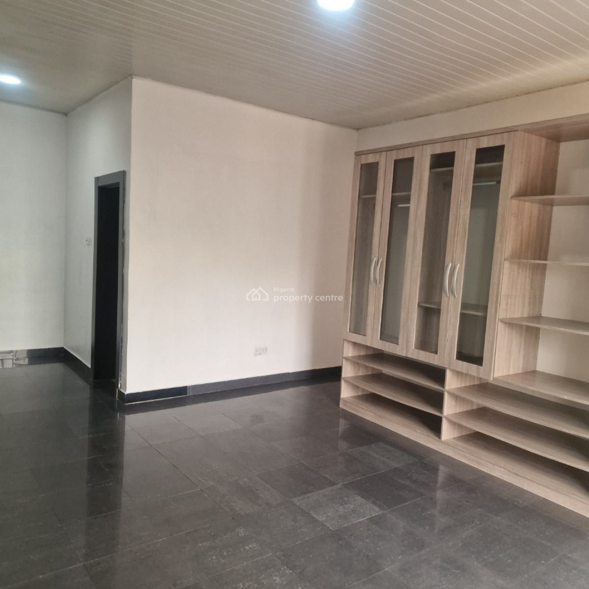 Neatly Used 5 Bedrooms Detached House (prototype), Northern Foreshore Estate, Off Chevron Drive, Lekki, Lagos., Lekki, Lagos, Detached Duplex for Rent
