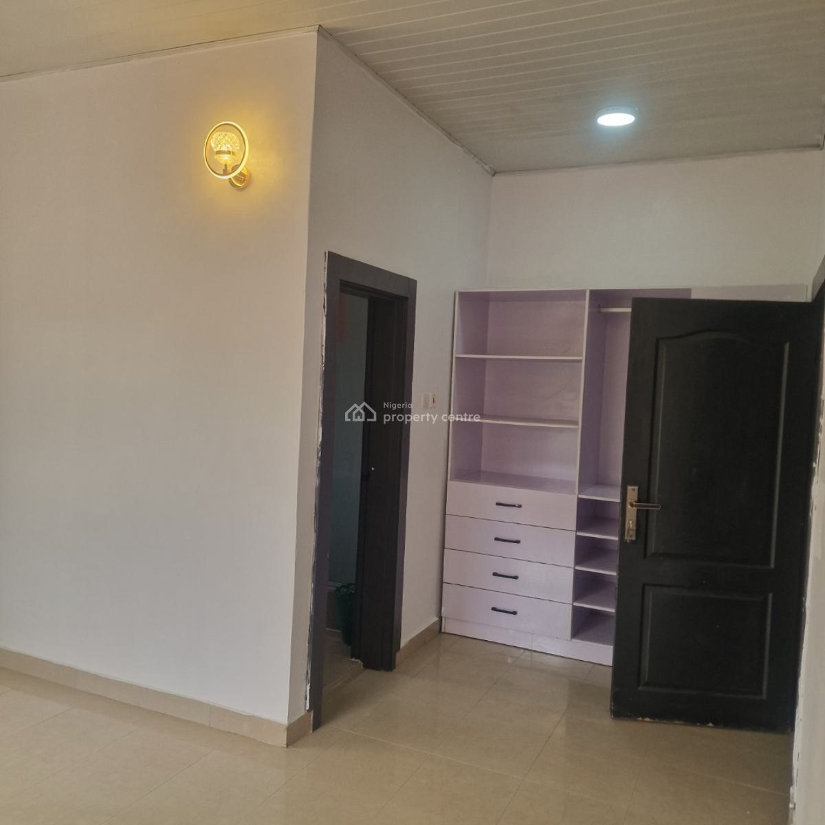 Neatly Used 5 Bedrooms Detached House (prototype), Northern Foreshore Estate, Off Chevron Drive, Lekki, Lagos., Lekki, Lagos, Detached Duplex for Rent