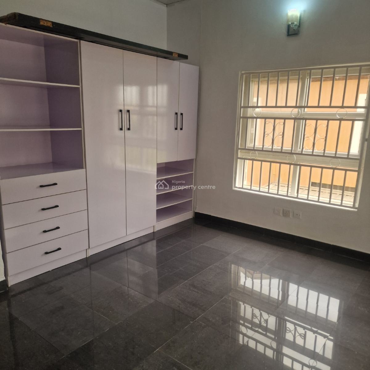 Neatly Used 5 Bedrooms Detached House (prototype), Northern Foreshore Estate, Off Chevron Drive, Lekki, Lagos., Lekki, Lagos, Detached Duplex for Rent