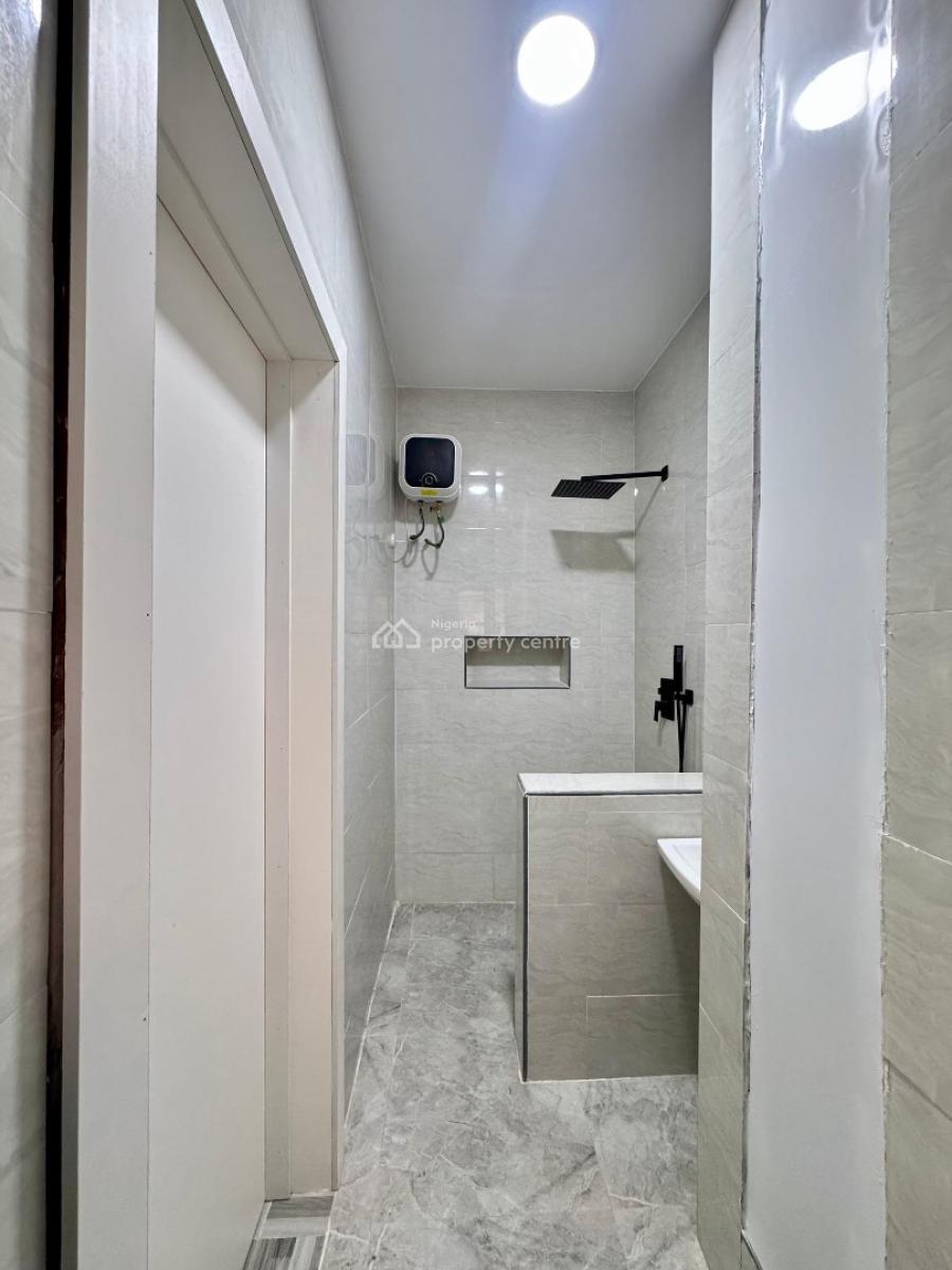 Standard Luxury Spacious 2bedroom Apartment, Lekki, Lagos, Flat / Apartment for Sale
