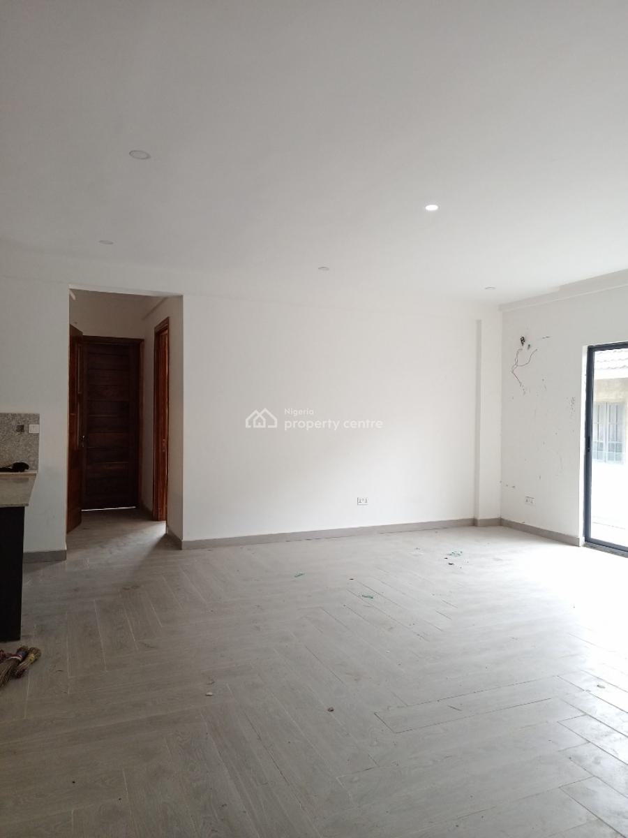 Newly Built and Luxury Finished 2 Bedroom Apartment, in an Estate at Ikate, Lekki Phase 2, Lekki, Lagos, Flat / Apartment for Sale