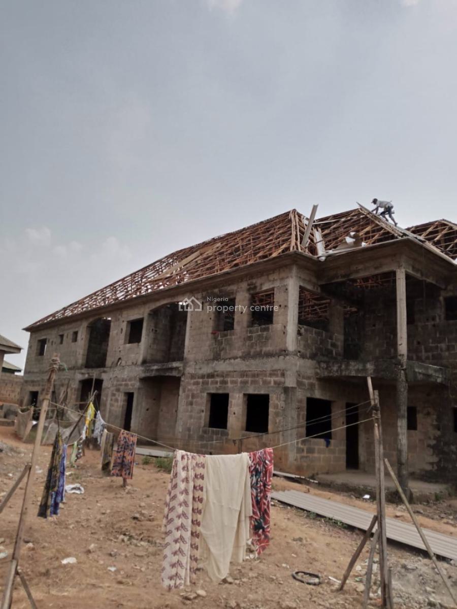 4 Bedroom Flat Apartment, Magboro Beside Deab Estate, Magboro, Ogun, Block of Flats for Sale