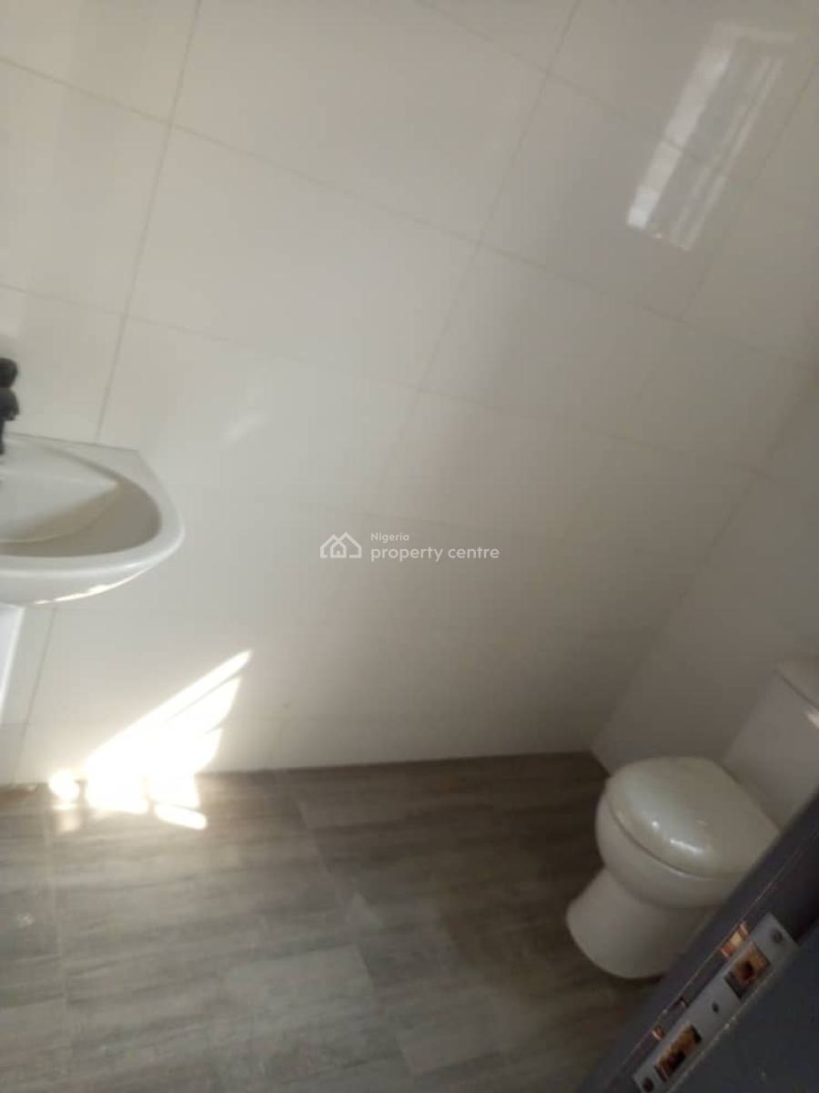 a Self Serviced 2 Bedroom Flat, Lekki Phase 1, Lekki, Lagos, Flat / Apartment for Rent