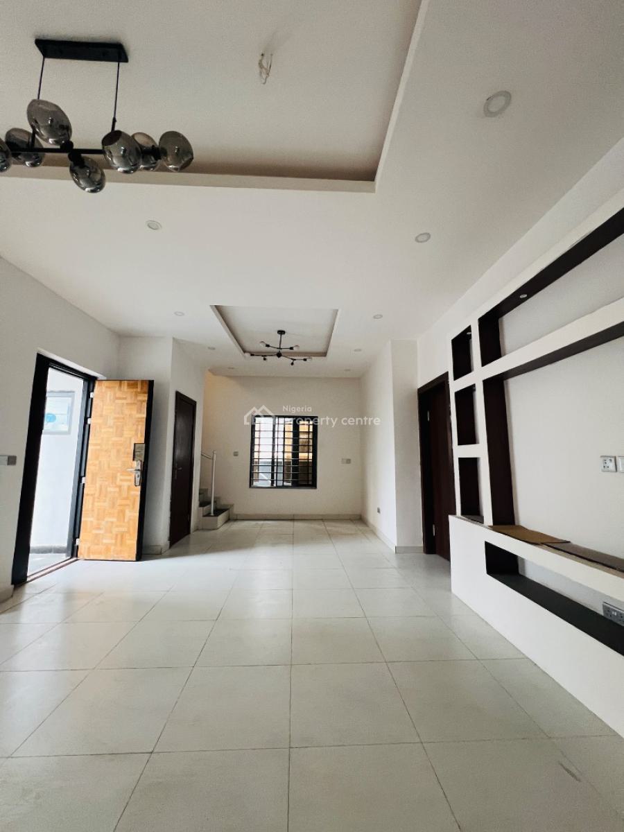 Distress 5 Bedroom Detached Duplex on Two Floors with Swimming Pool, Lekki Palm City Estate, Ajah, Lagos, Detached Duplex for Sale