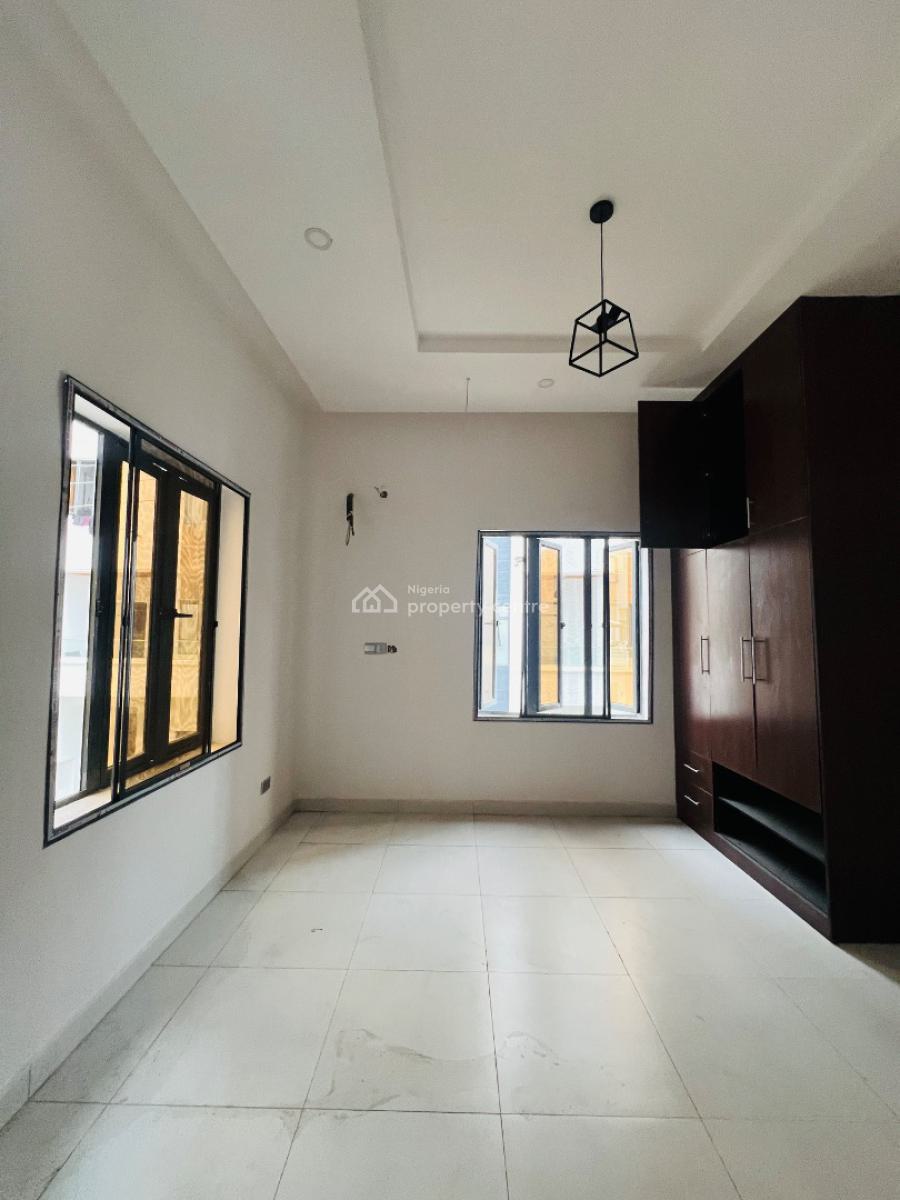 Distress 5 Bedroom Detached Duplex on Two Floors with Swimming Pool, Lekki Palm City Estate, Ajah, Lagos, Detached Duplex for Sale