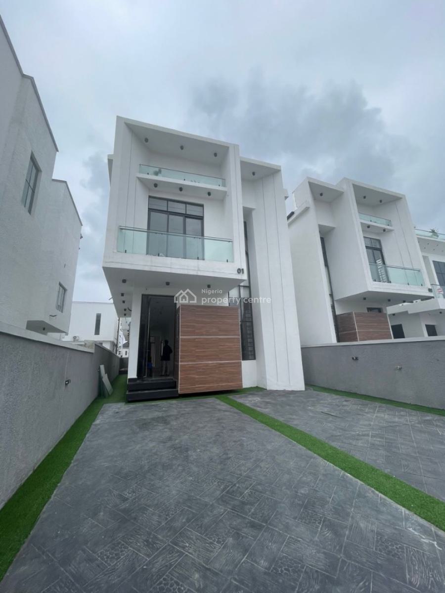 Spacious 5 Bedroom Fully Detached with Bq and Pool, Chevron, Lekki, Lagos, Detached Duplex for Sale