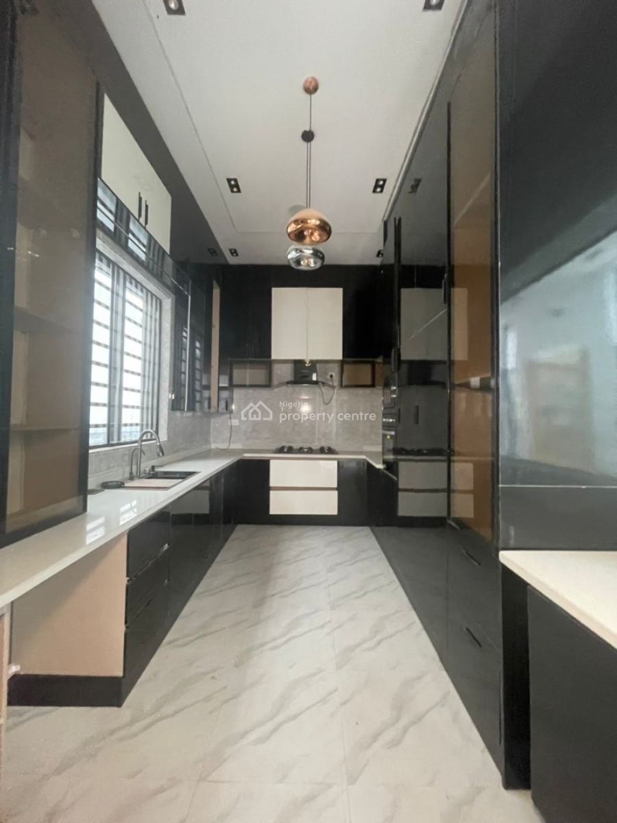Spacious 5 Bedroom Fully Detached with Bq and Pool, Chevron, Lekki, Lagos, Detached Duplex for Sale