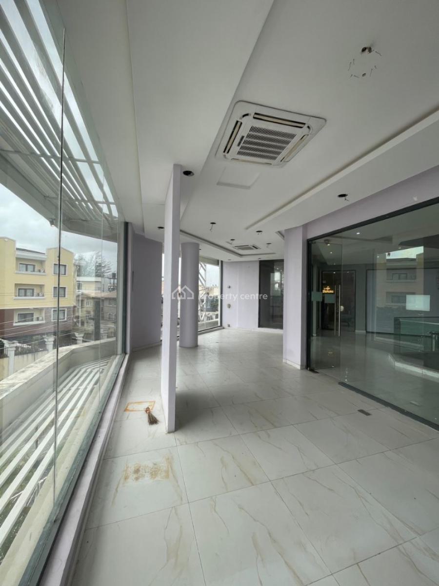 48sqm Road-facing Shop Space, Lekki Phase 1, Lekki, Lagos, Shop for Rent
