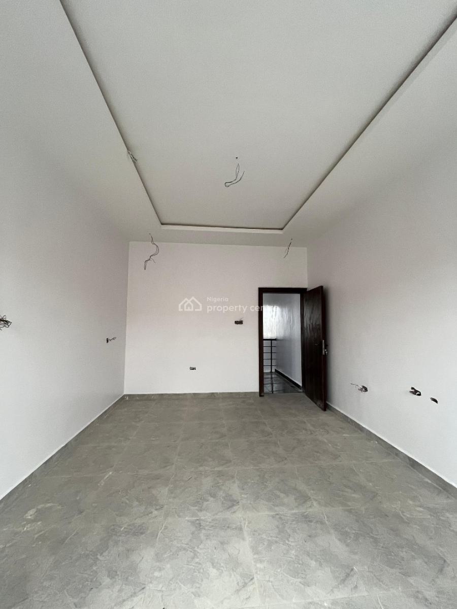 Well Built 2 Bedroom Mainsonette, Agege, Lagos, House for Sale