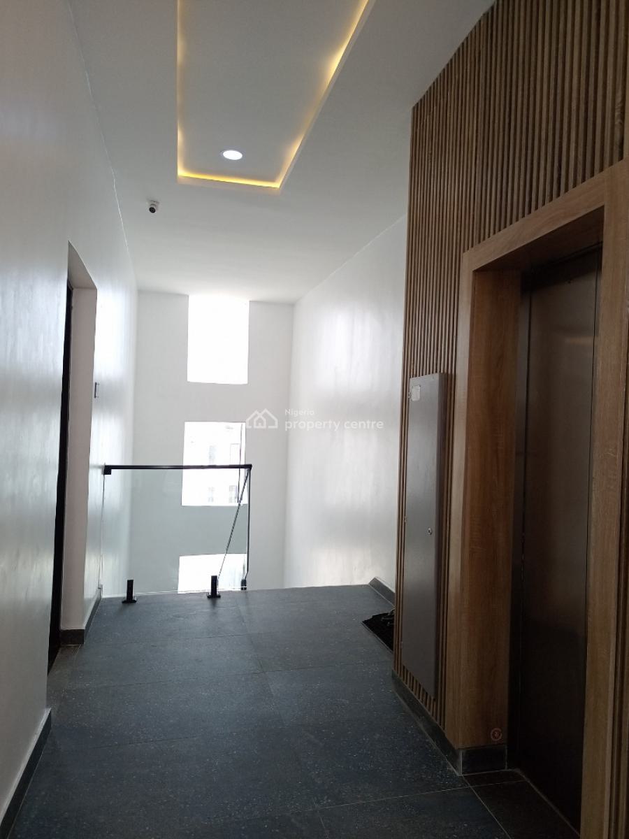 Luxury 2 Bedroom Apartment, Ikate, Lekki, Lagos, Block of Flats for Sale