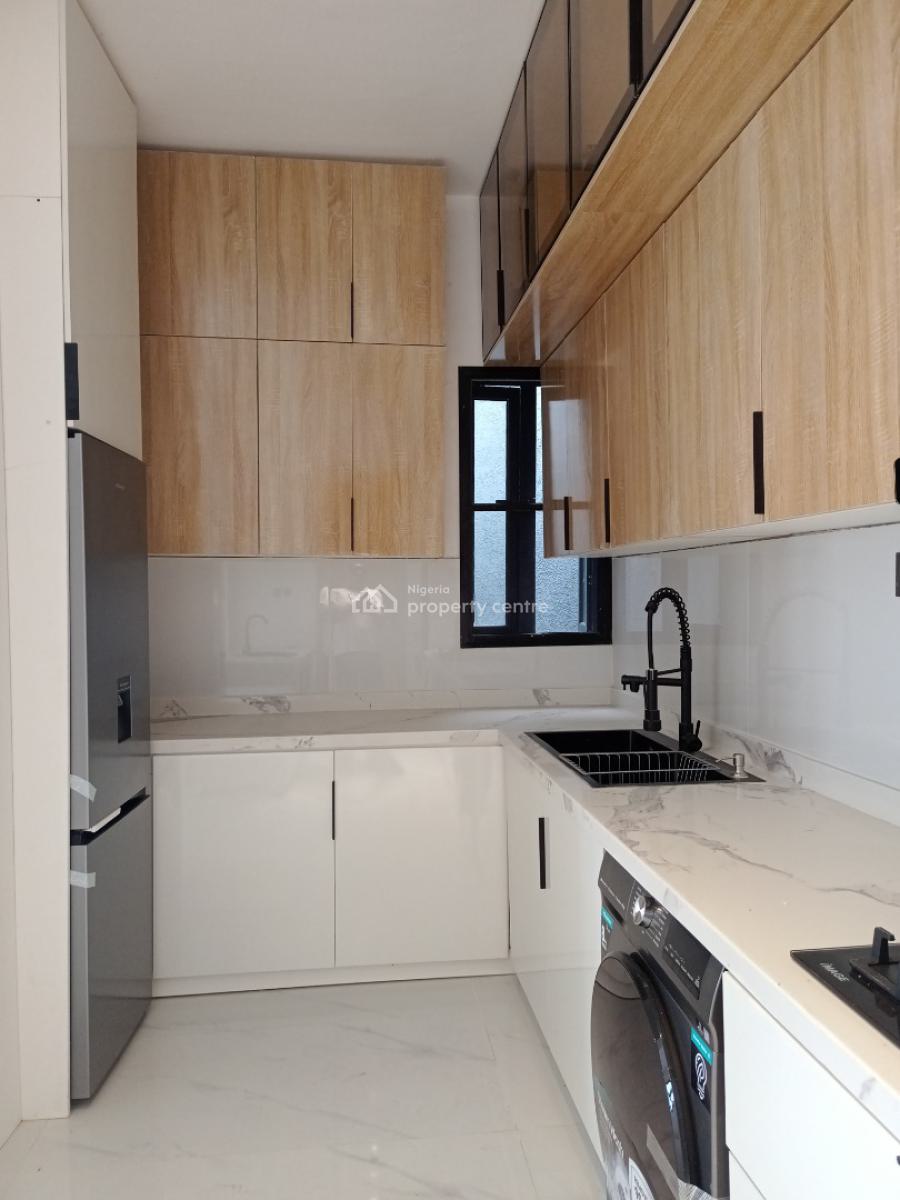 Luxury 2 Bedroom Apartment, Ikate, Lekki, Lagos, Block of Flats for Sale