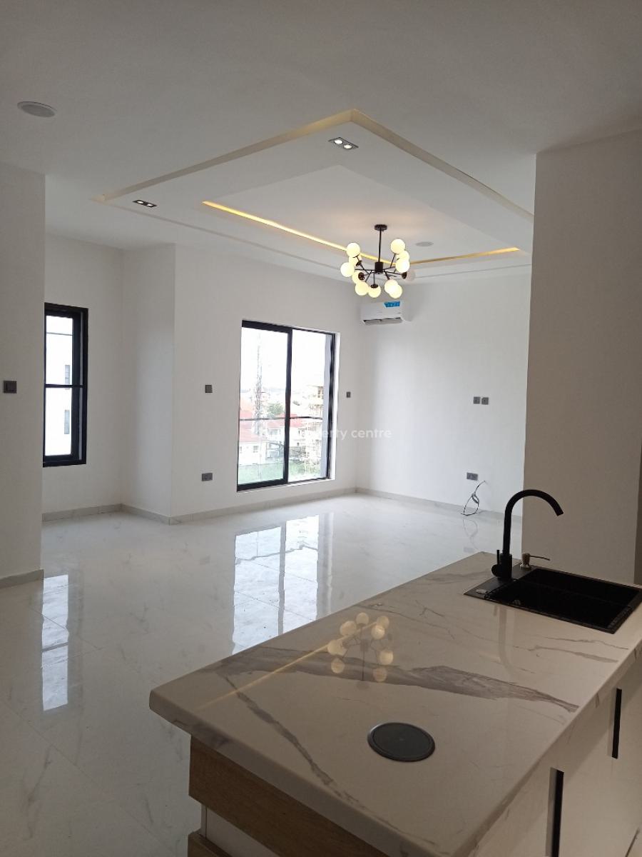 Luxury 2 Bedroom Apartment, Ikate, Lekki, Lagos, Block of Flats for Sale