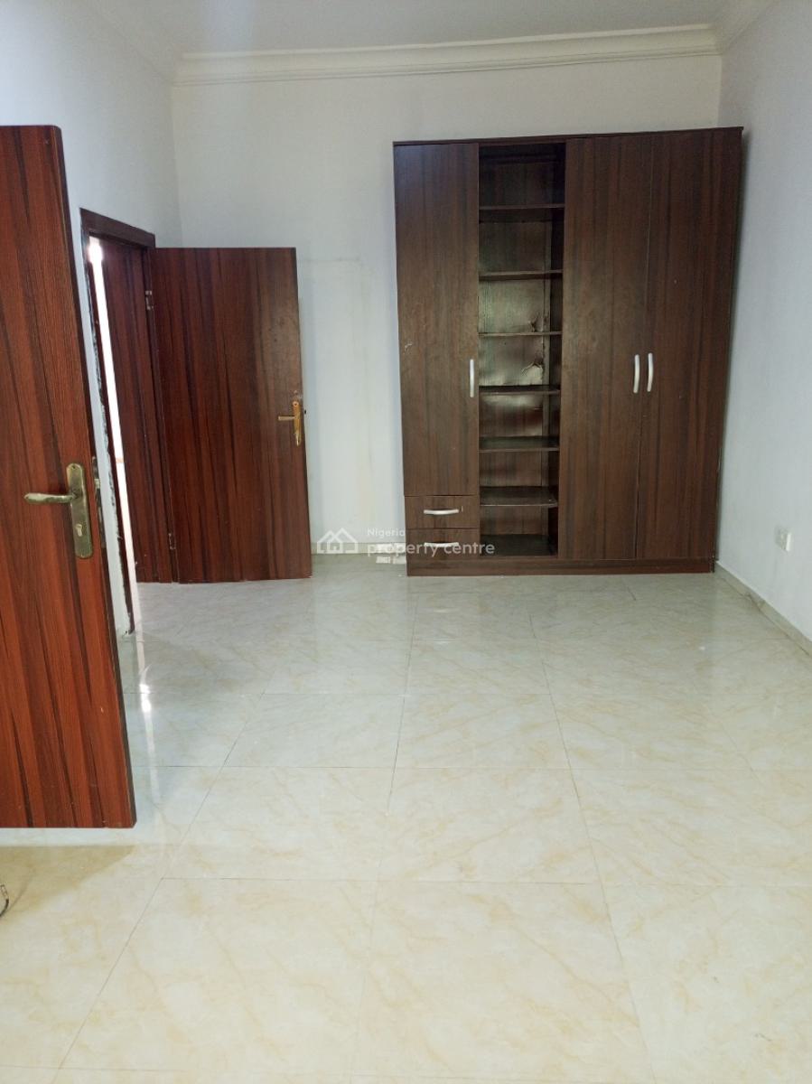 Beautiful N Spacious 2bedroom 24hours Light Up, Chevron Drive, Lekki, Lagos, Flat / Apartment for Rent