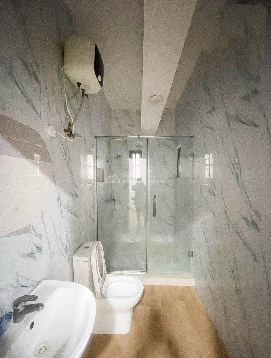 Well Built 1-bedroom Mini Flat --, Ikate, Ikate, Lekki, Lagos, Mini Flat (room and Parlour) for Rent