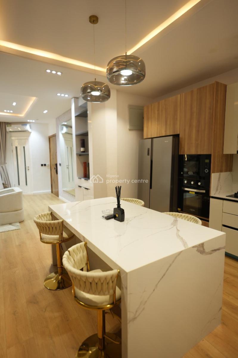 2 Bedroom Apartment with Football Table, Swimming Pool, Gym, Ps5 and O, Lekki Phase 1, Lekki, Lagos, Flat / Apartment Short Let