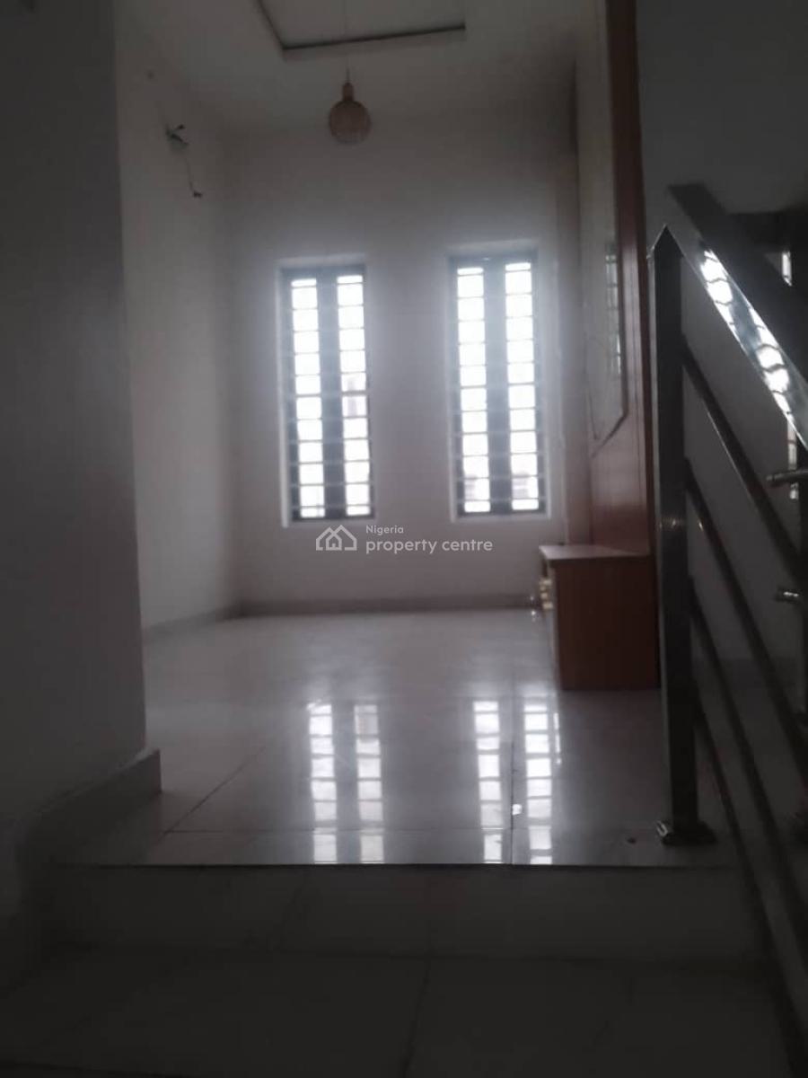 Four Bedroom Semi Detached Duplex  Bq, Orchid Road, Lekki, Lagos, Semi-detached Duplex for Rent