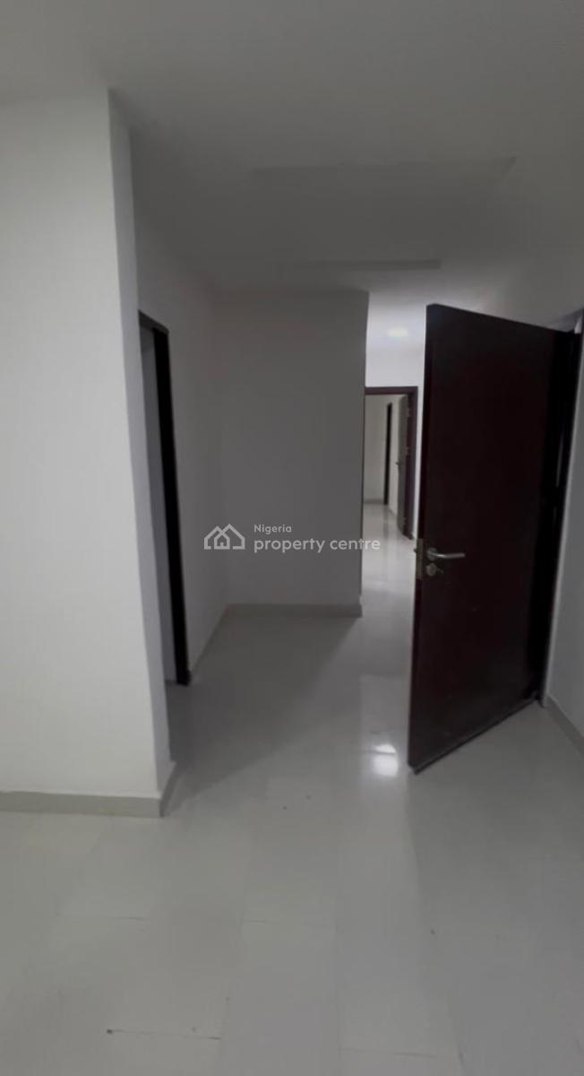 Ground Floor 2bedroom Apartment, Orchid Road, Lekki Expressway, Lekki, Lagos, Flat / Apartment for Sale
