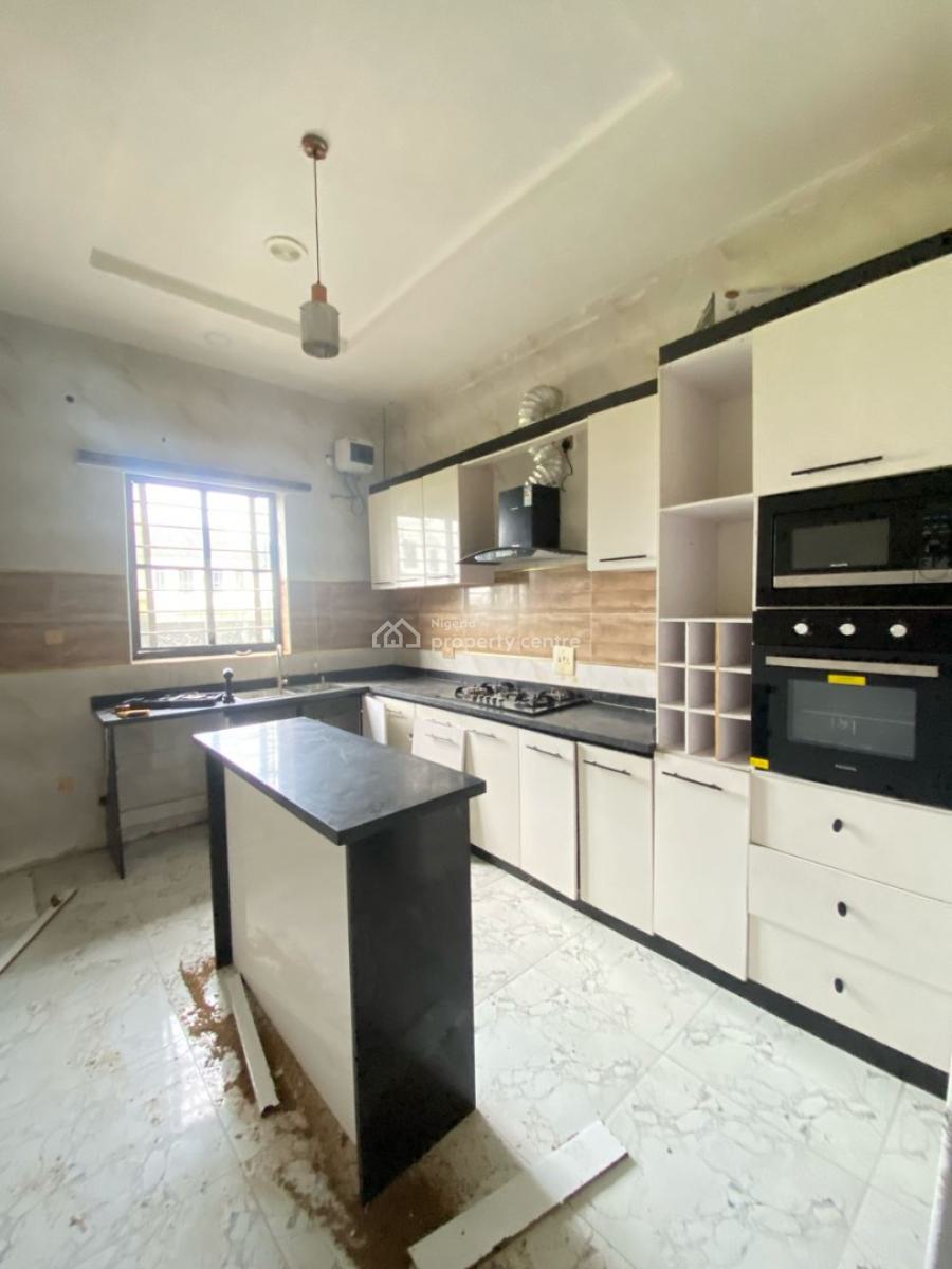 Spacious 4 Bedroom Terrace Duplex with Constant Light, Vgc, Lekki, Lagos, Terraced Duplex for Rent