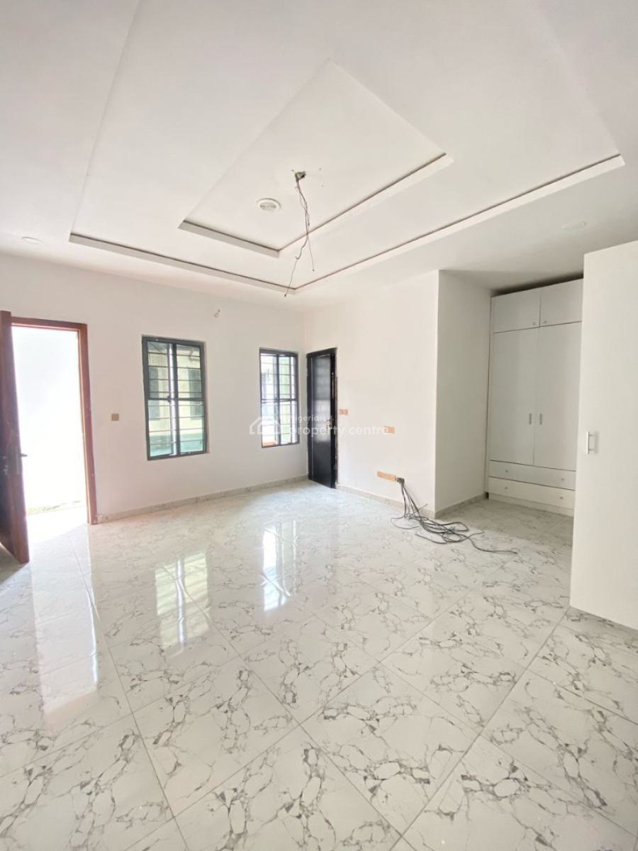 Spacious 4 Bedroom Terrace Duplex with Constant Light, Vgc, Lekki, Lagos, Terraced Duplex for Rent