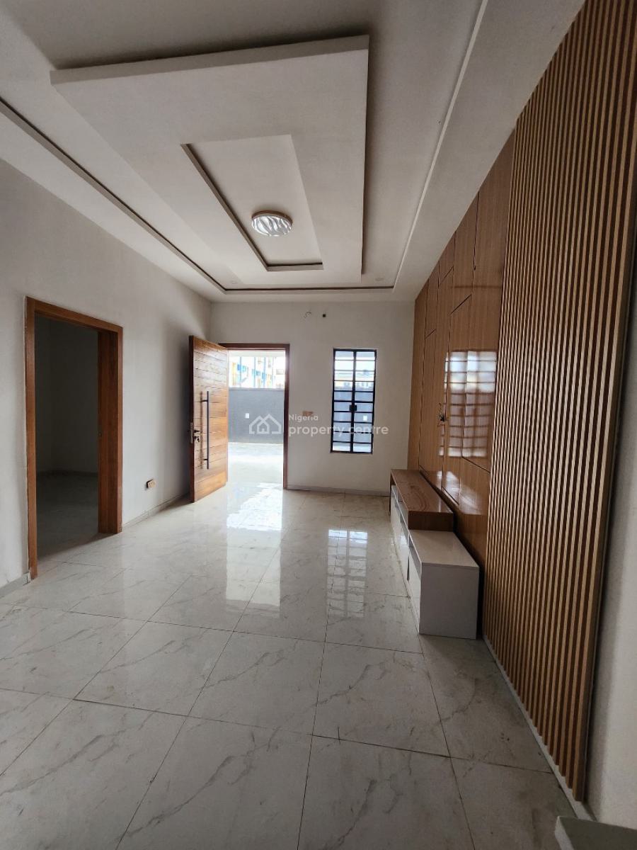 Spacious 1-bedroom Apartment, Orchid, Lekki, Lagos, Mini Flat (room and Parlour) for Rent