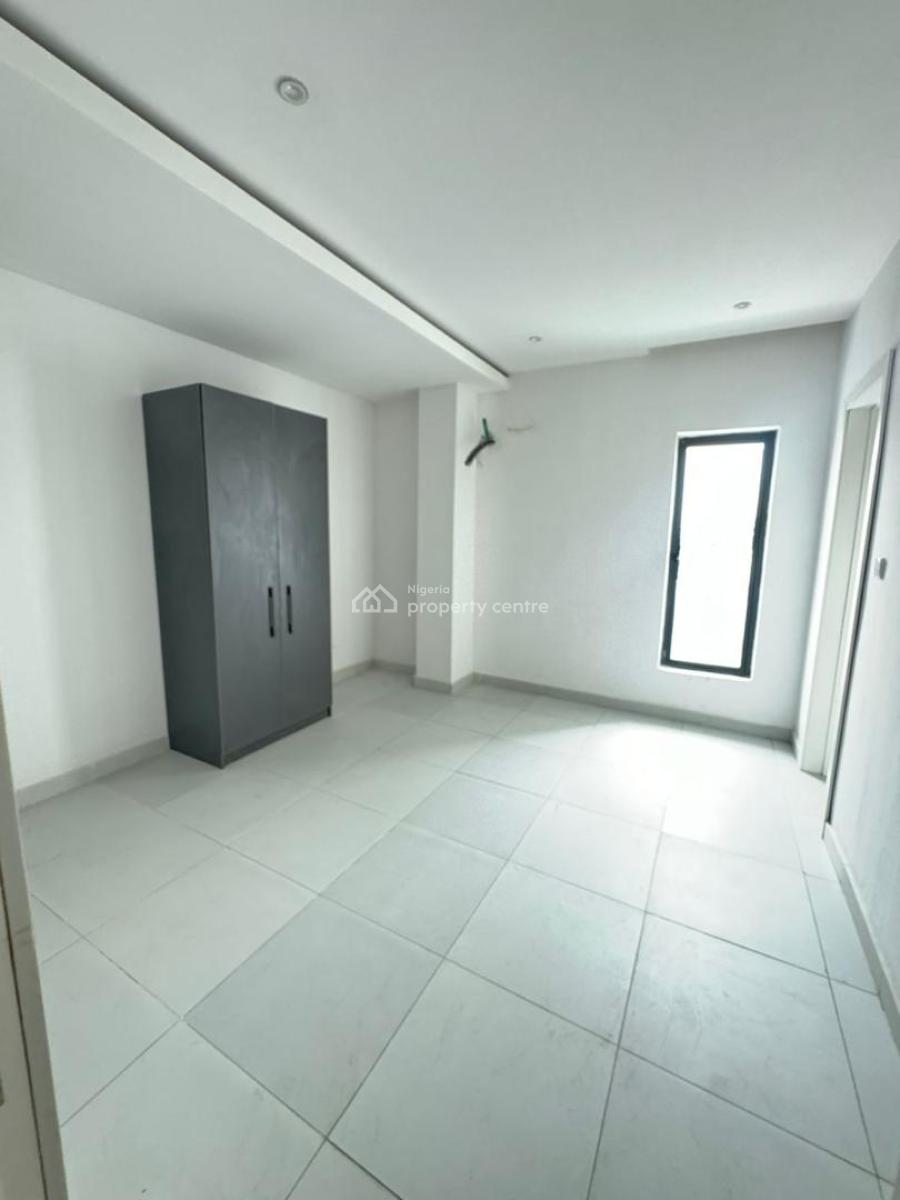 3 Bedroom Apartment with Bq, Off Durosinmi Etti, Lekki Phase 1, Lekki, Lagos, Flat / Apartment for Rent