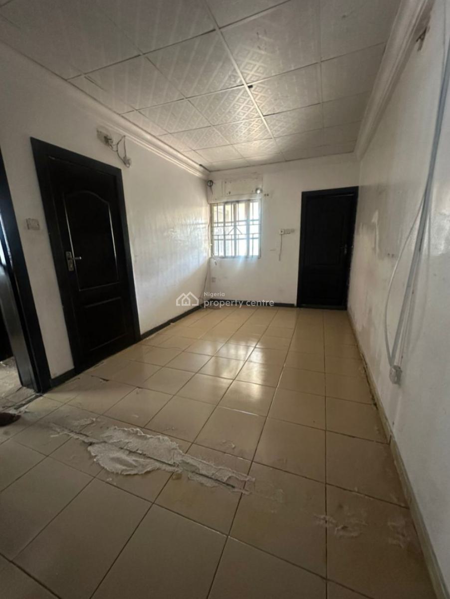 Prime 4-bedroom Semi-detached Duplex, Off Admiralty Way, Lekki Phase 1, Lekki, Lagos, Semi-detached Duplex for Rent