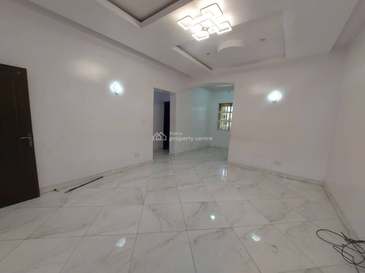 a Well Maintained 2 Bedroom Serviced Apartment, Chevy View Estate, Chevron, Lekki, Lagos, Flat / Apartment for Rent