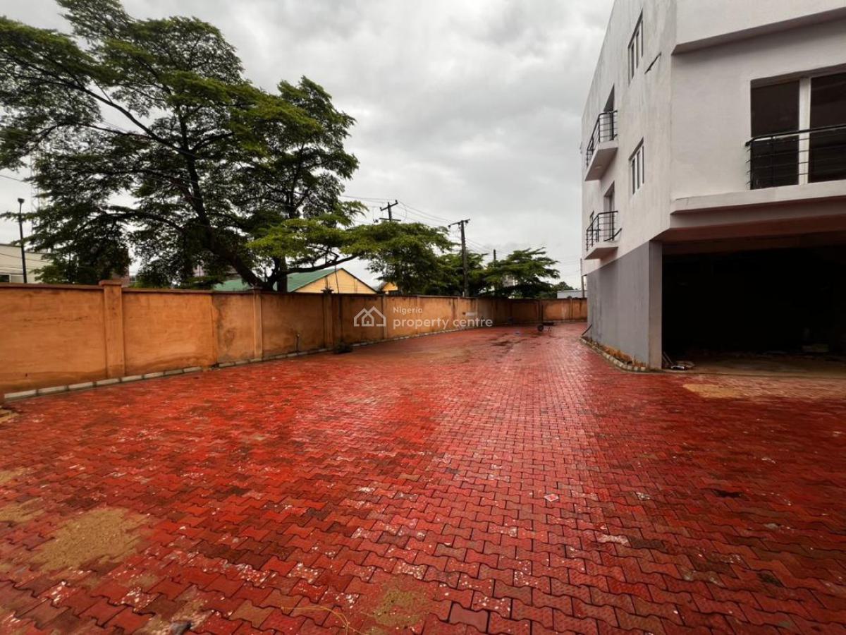 4-bedroom Terrace Duplexes with a Room Bq Each, Ikoyi, Lagos, Flat / Apartment for Sale