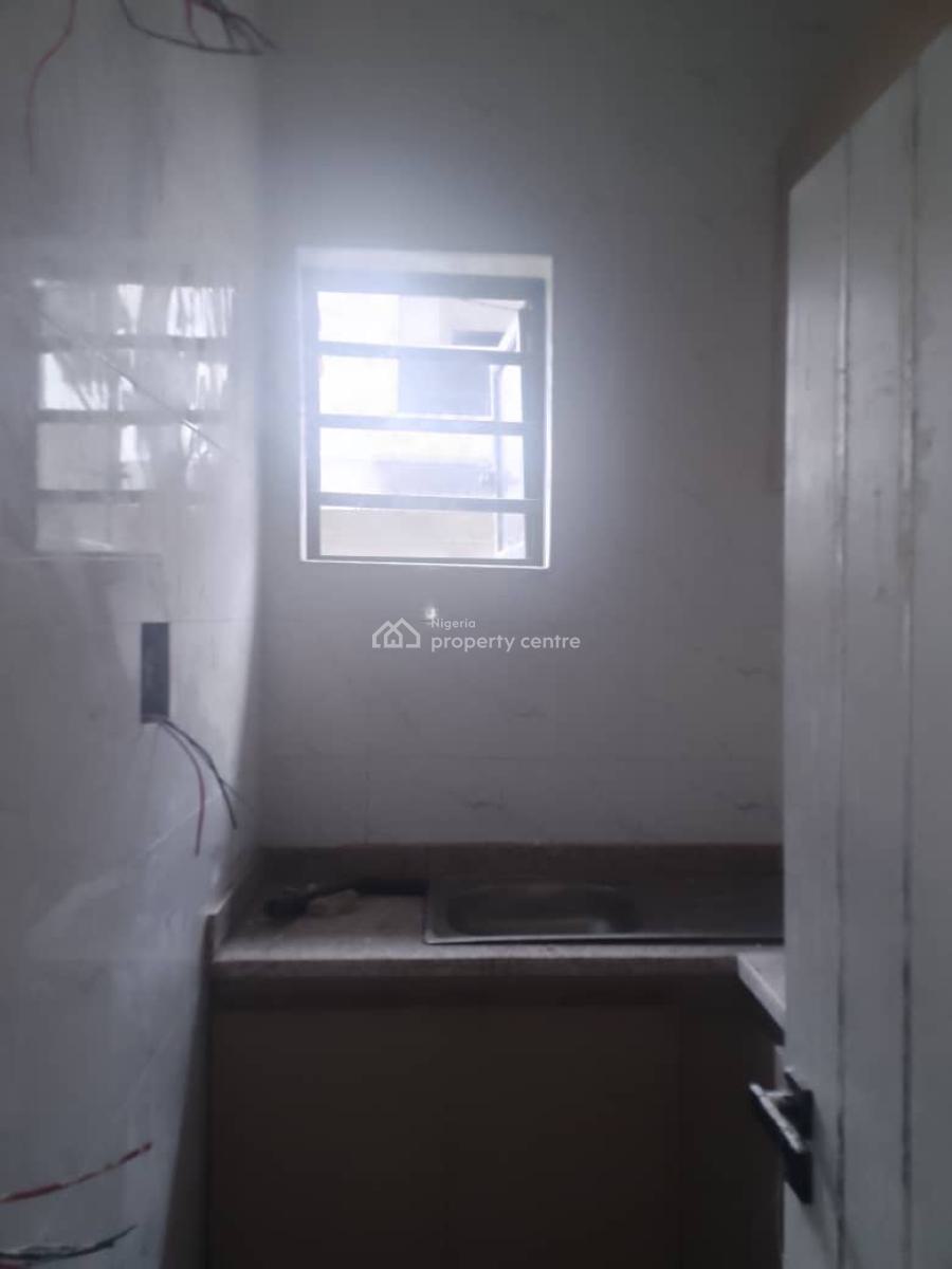 2 Bedroom Apartment and Mini Flat Available, Orchid Road, Lekki, Lagos, Flat / Apartment for Rent