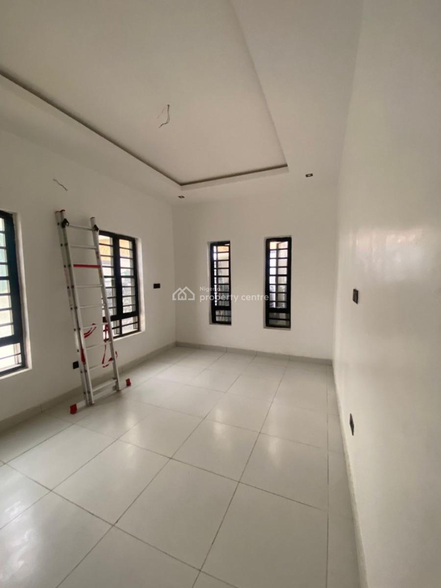 1 Bedroom Apartment, Ologolo, Lekki, Lagos, Flat / Apartment for Sale