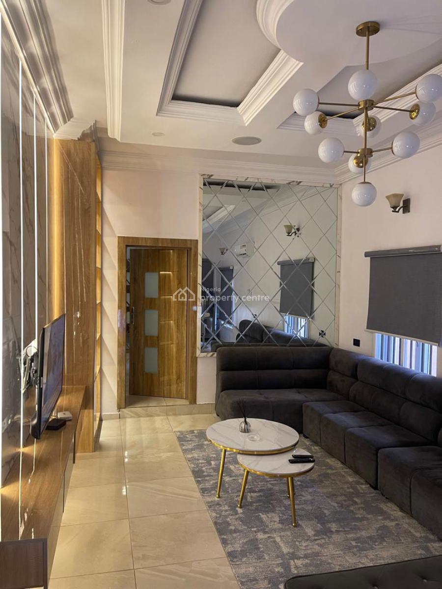 Luxury 1 Bedroom Apartment, Babatunde Dabiri Street, Lekki Phase 1, Lekki, Lagos, Mini Flat (room and Parlour) Short Let
