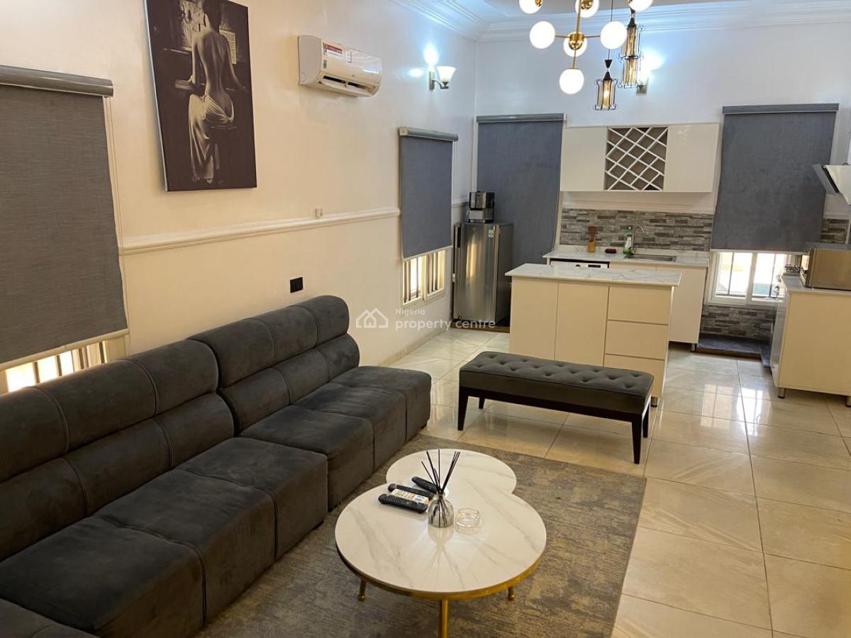 Luxury 1 Bedroom Apartment, Babatunde Dabiri Street, Lekki Phase 1, Lekki, Lagos, Mini Flat (room and Parlour) Short Let