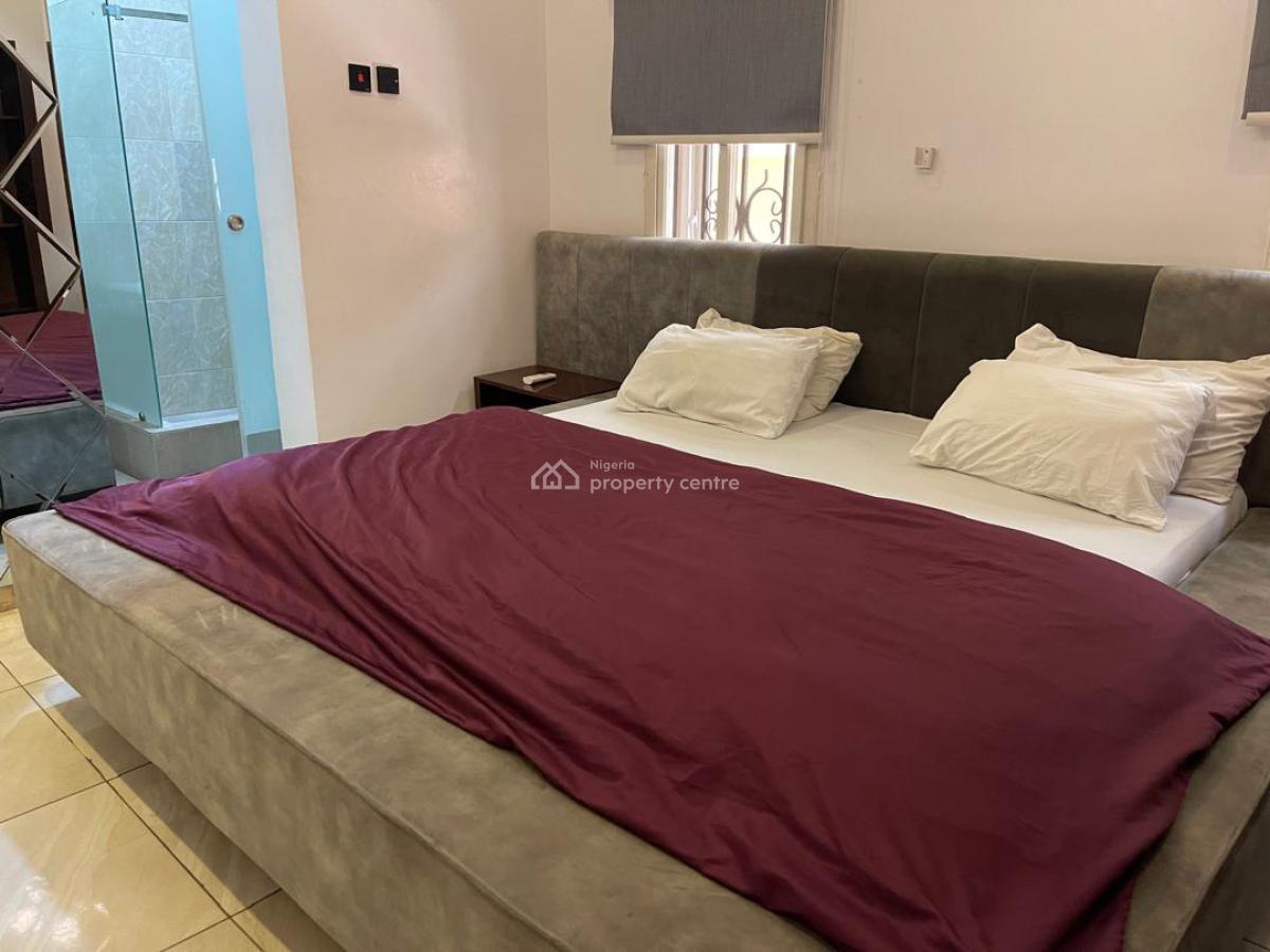 Luxury 1 Bedroom Apartment, Babatunde Dabiri Street, Lekki Phase 1, Lekki, Lagos, Mini Flat (room and Parlour) Short Let