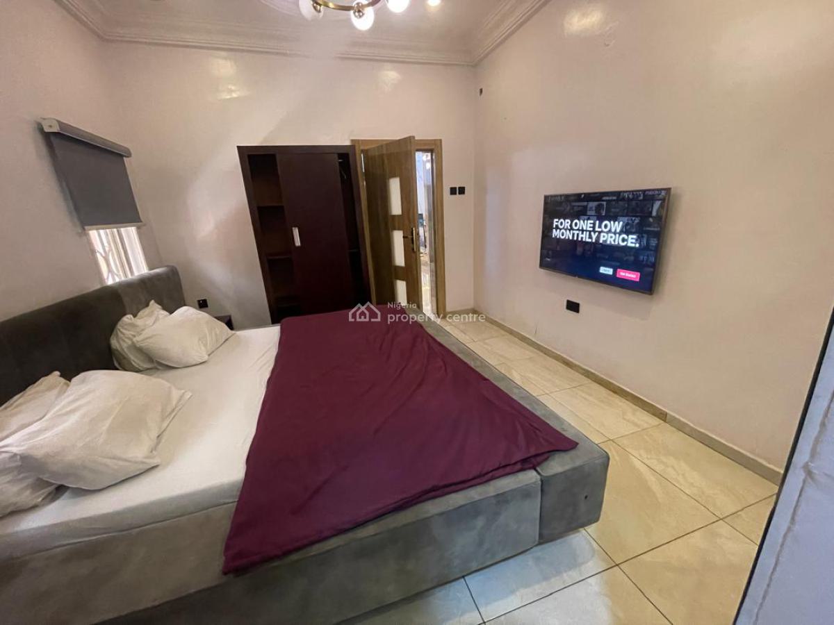 Luxury 1 Bedroom Apartment, Babatunde Dabiri Street, Lekki Phase 1, Lekki, Lagos, Mini Flat (room and Parlour) Short Let