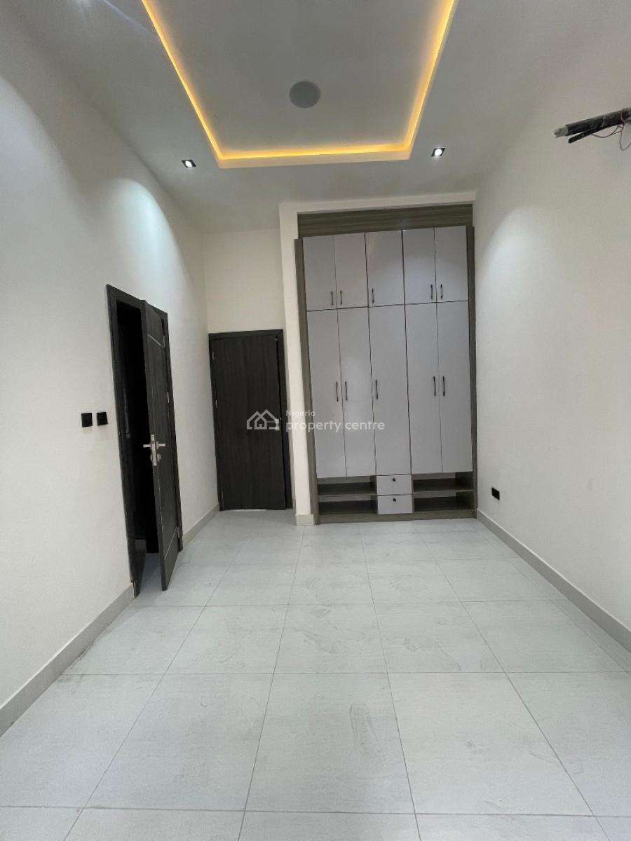 Luxury 2 Bedroom Apartments with Excellent Facilities, Lekki Phase 1, Lekki, Lagos, Flat / Apartment for Rent