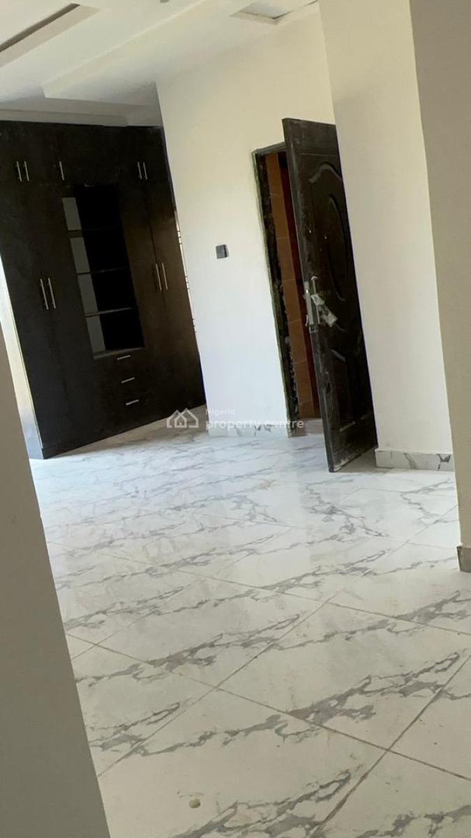 Sharp 3 Bedroom Flat, Life Camp, Abuja, Flat / Apartment for Rent