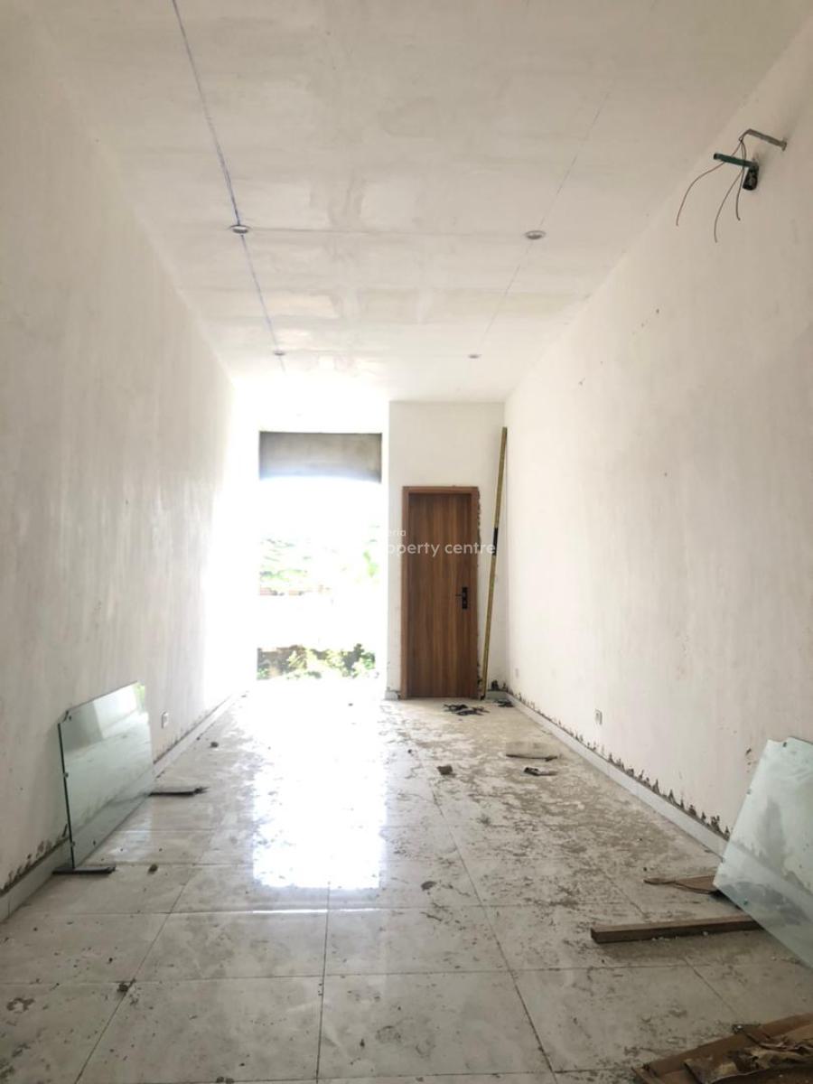 Shop Space Available, Orchid Road, Lekki, Lagos, Shop for Rent