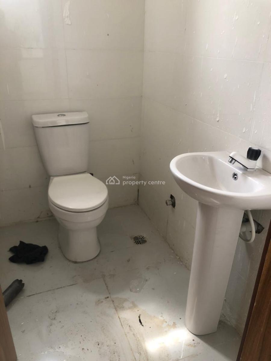 Shop Space Available, Orchid Road, Lekki, Lagos, Shop for Rent