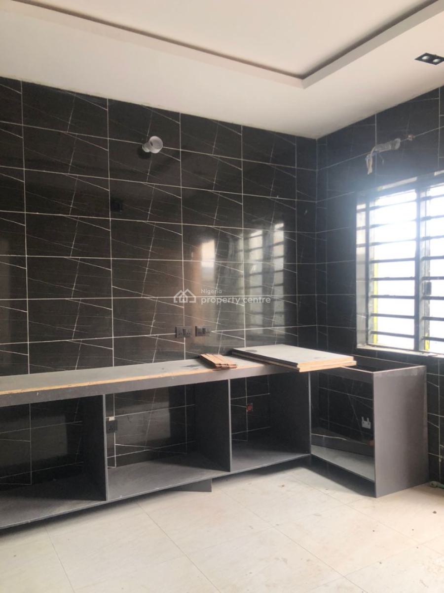 Self Compound 4 Bedroom Semi Detached Duplex with Bq, Orchid Road, Lekki, Lagos, Semi-detached Duplex for Sale