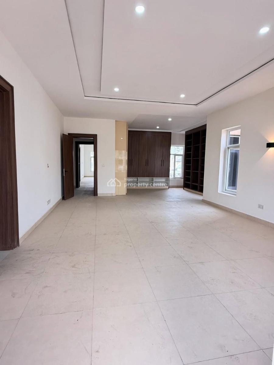 5 Bedroom Semi-detached Duplex with Boys Quarters, Guzamala, Borno, Semi-detached Duplex for Rent