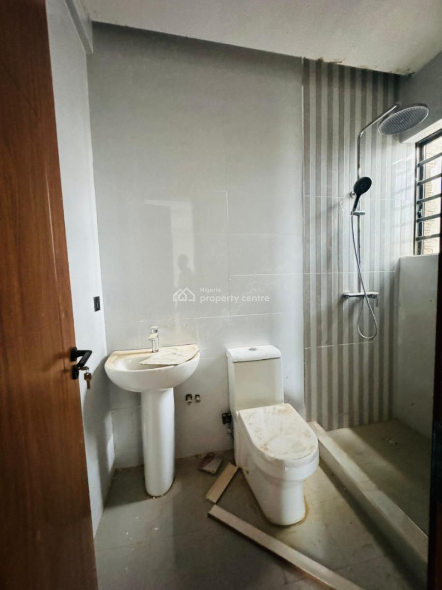 Stunningly Built 5 Bedroom Fully Detached Duplex with Bq in an Estate, Ikeja Lagos, Adeniyi Jones, Ikeja, Lagos, Detached Duplex for Sale