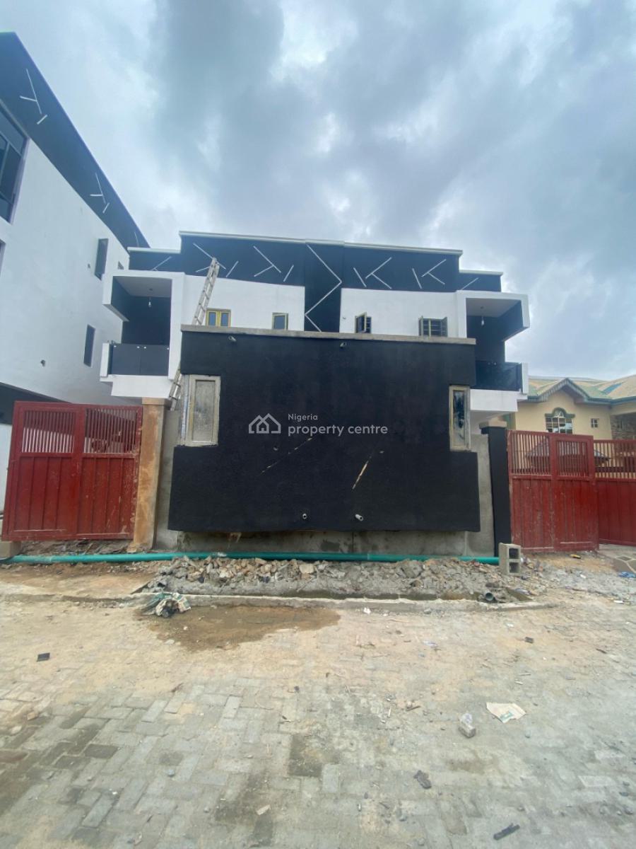 Well Finished 4 Bedroom Semi-datached Duplex, Ologolo, Lekki, Lagos, Semi-detached Duplex for Sale