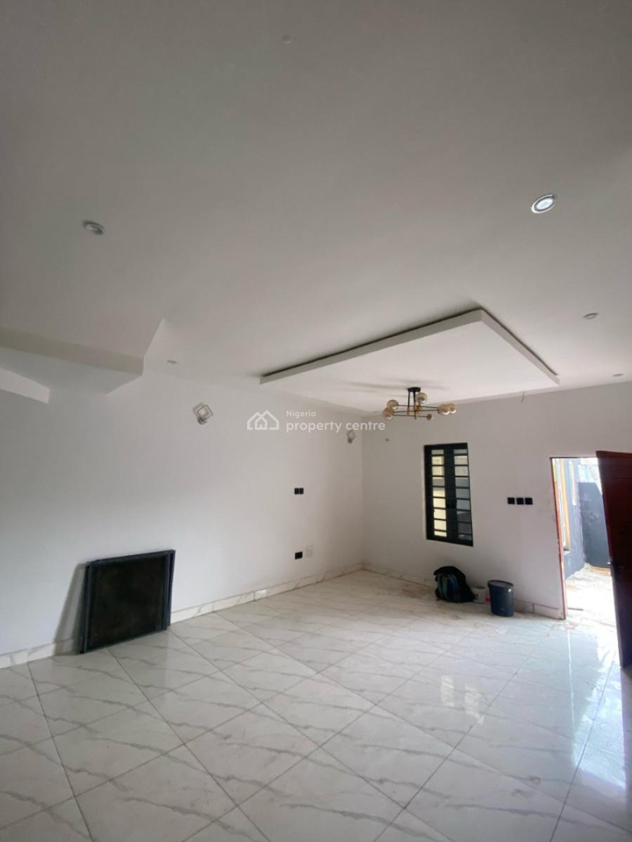 Well Finished 4 Bedroom Semi-datached Duplex, Ologolo, Lekki, Lagos, Semi-detached Duplex for Sale