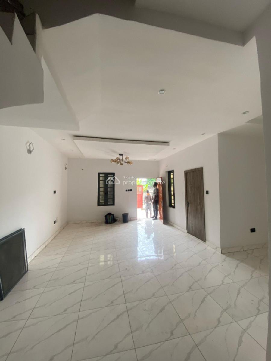 Well Finished 4 Bedroom Semi-datached Duplex, Ologolo, Lekki, Lagos, Semi-detached Duplex for Sale